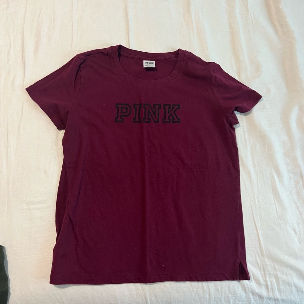 T-shirt from pink